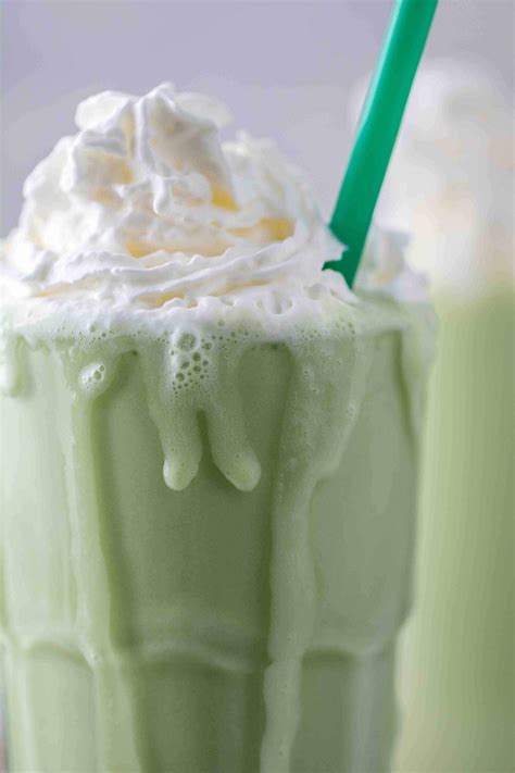 Starbucks Matcha Frappuccino Copycat Recipe - Lifestyle of a Foodie