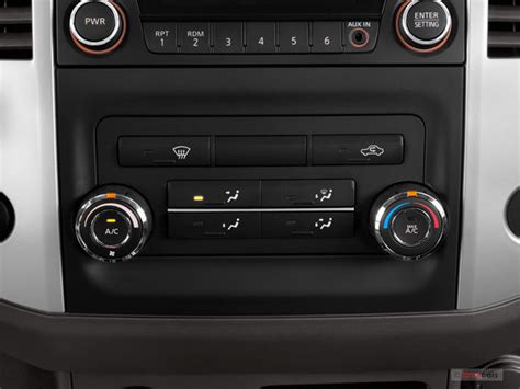 2014 Nissan Frontier: 55 Interior Photos | U.S. News