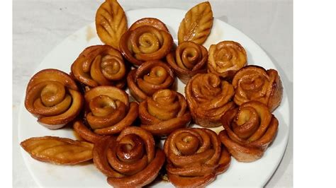 Golap ful pitha recipe \ Rose flower pitha \ Bengali pitha recipe - YouTube