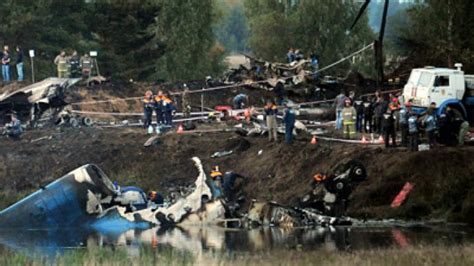 Officials rule out 'emergency brake' theory of Yak-42 crash — RT News