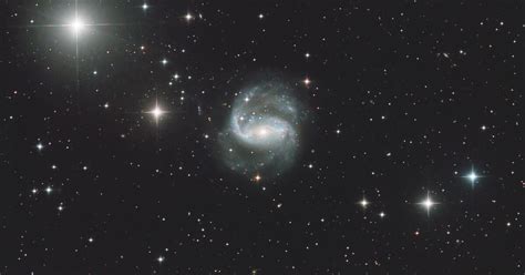 NGC 1672 | Telescope Live