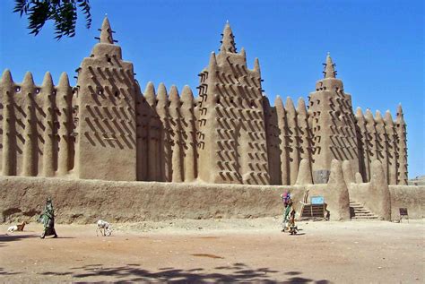 Mali, Africa, Mosque in Djenne architecture