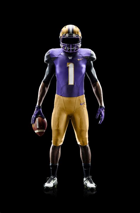 Washington Huskies unveil revamped football uniforms | Football ...