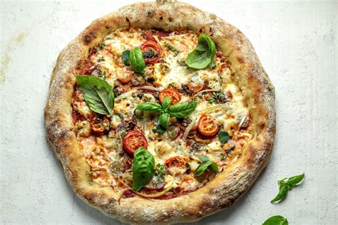 The best sourdough pizza base - MyLoveOfBaking