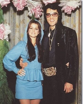 Elvis and Priscilla Presley Adult Costume - Snog The Frog