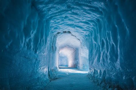 Into the Glacier - Ice Cave Tours in Langjökull