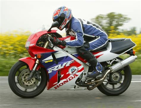 HONDA RVF400 (1994-1996) Review | Speed, Specs & Prices | MCN