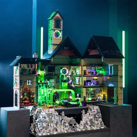 Better look at custom LEGO haunted house gaming PC