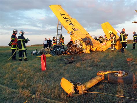 Plane Crash Tragedies - Photo 14 - Pictures - CBS News