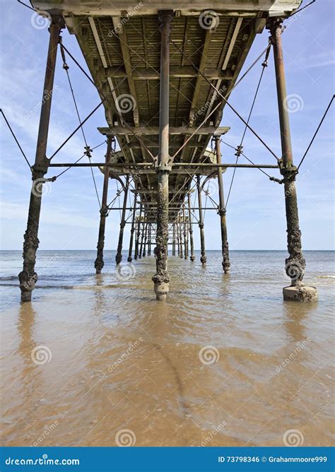 Saltburn Pier stock photo. Image of saltburn, seascape - 73798346