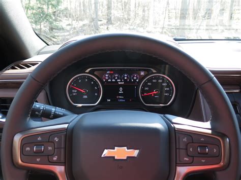 2024 Chevrolet Suburban: 77 Interior Photos | U.S. News