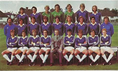 EVERTON FOOTBALL TEAM PHOTO>1976-77 SEASON - Everton