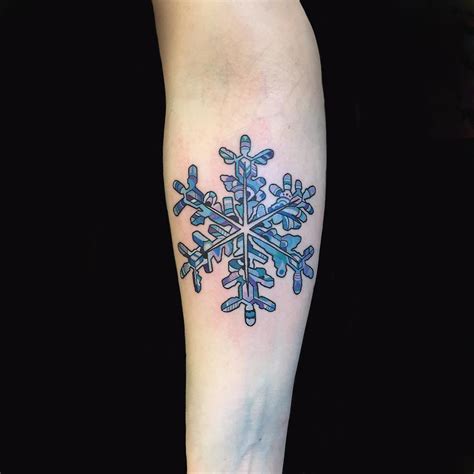 75+ Cute Snowflake Tattoo Ideas – Express Yourself With Icy Little Marvels