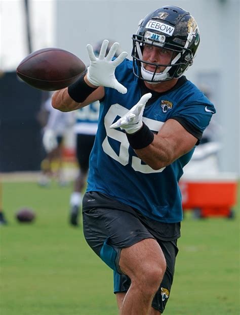 Tim Tebow: 12 photos of Tim Tebow practicing with the Jaguars