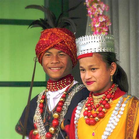 The Vibrant World of Khasi Tribes: Exploring Meghalaya’s Unique ...