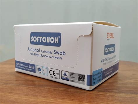 Alcohol Swab Pads – LiquidHealth