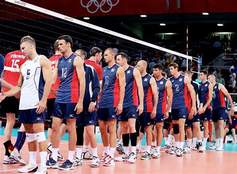 USA men's volleyball team | Volleyball outfits, Mens volleyball, Usa ...