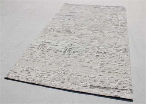Dynamic Rugs TRONO 5480 Ivory/Silver Area Rug – The Rug Store
