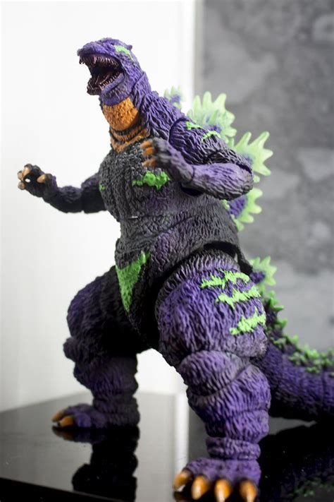 Evangelion × Godzilla Crossover Continues with Another Eva-Colored Godzilla | Godzilla toys ...