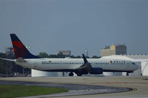 Delta N858DZ Boeing 737-900 ATL0523 | Atlanta - May 2023 | formulanone | Flickr