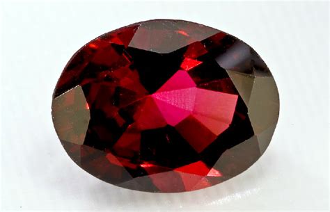 January Birthstone | The Old Farmer's Almanac