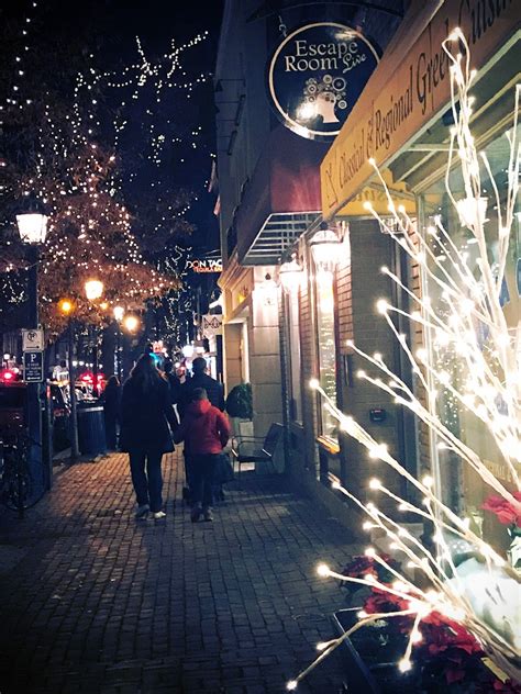 Old Town Alexandria Christmas 2017 | Lizzy Loves Food