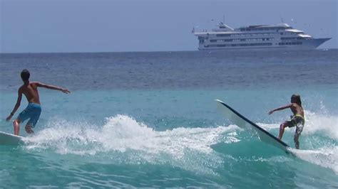 waikiki beach surfer surfing hawaii oahu honolulu 20160720 1150 - YouTube