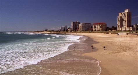 Port Elizabeth Beaches, Summerstrand Inligting | BlyPlekke.co.za