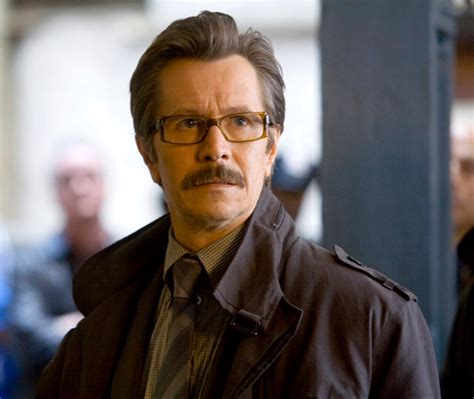 Gary Oldman as Lieutenant James Gordon | Gary oldman, Jim gordon, Gary ...