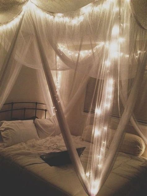 30+ Hottest Canopy Ideas With Sparkling Lights Décor | Bed canopy with ...