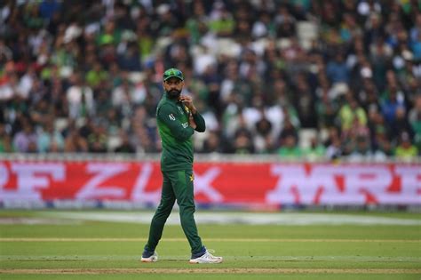 Mohammad Hafeez says he will delay retirement if T20 World Cup is postponed