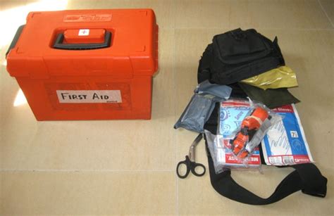 Vehicle first aid kit - Prepare Manila