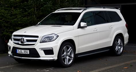 File:Mercedes-Benz GL 350 BlueTEC 4MATIC Sport-Paket AMG (X 166 ...