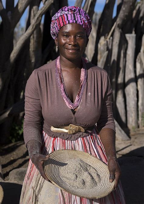 Ovambo Woman With Traditionnal Clothing, Ondangwa, Namibia | Women, African people, Black beauties