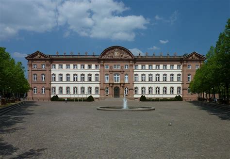 Zweibrücken Castle (Zweibrücken, 1725) | Structurae