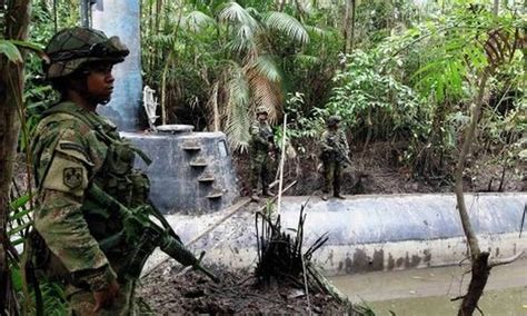 Drug Submarine Seized by Colombian Navy | Others