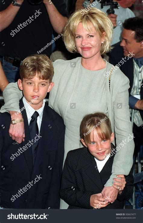 12jun97 Actress Melanie Griffith Children World Stock Photo 93667477 - Shutterstock