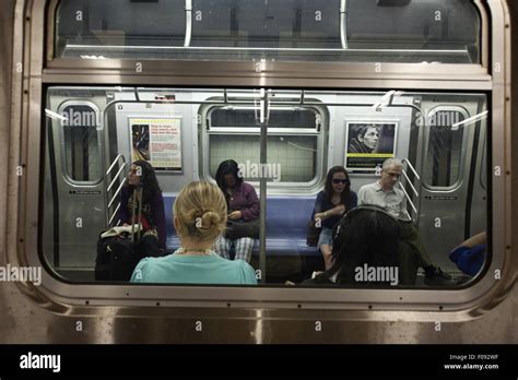 People travelling in Subway, New York Stock Photo - Alamy