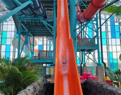 OWA: Waterparks and Rollercoasters, oh my! | Family Vacations US