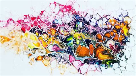 (475) Acrylic pouring swipe technique with negative space | Pouring ...