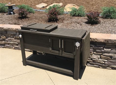 10+ Outdoor Bar With Cooler – HOMYRACKS