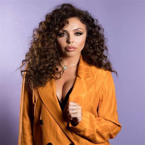 Jesy Nelson Bio, Age, Net Worth, Boyfriend, Family, Siblings, Education,