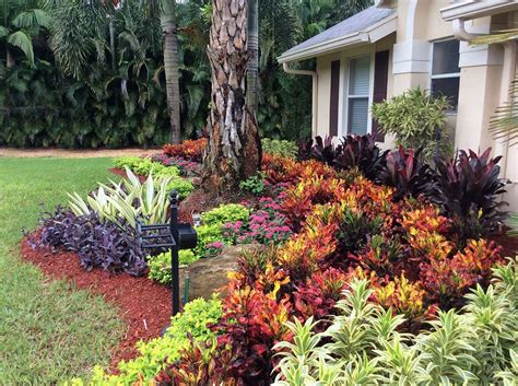 15 Amazing Front Yard Landscaping Ideas To Make Your Home More Awesome ...