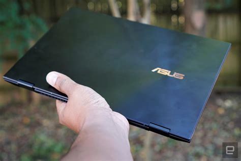 ASUS ZenBook Flip S review: An OLED beauty with a few flaws