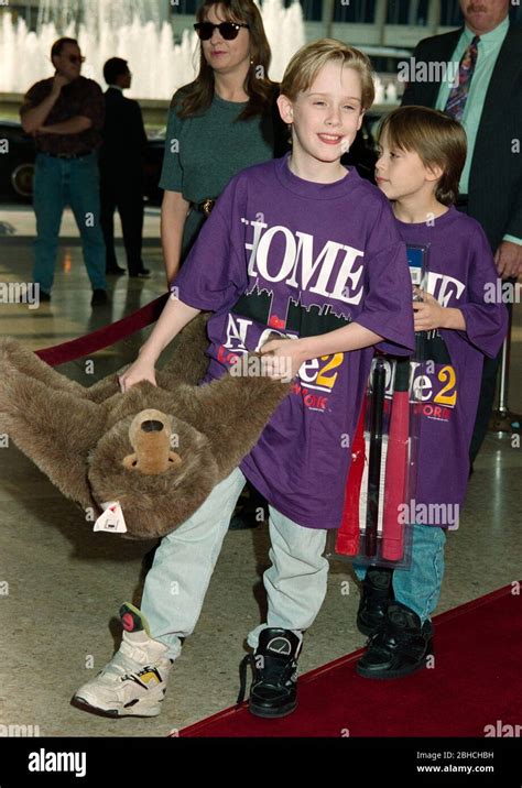 LOS ANGELES, CA. c.1993: Actors Macaulay Culkin & Kieran Culkin. File ...