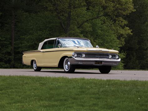 1960 Mercury Monterey Convertible | Motor City 2015 | RM Sotheby's