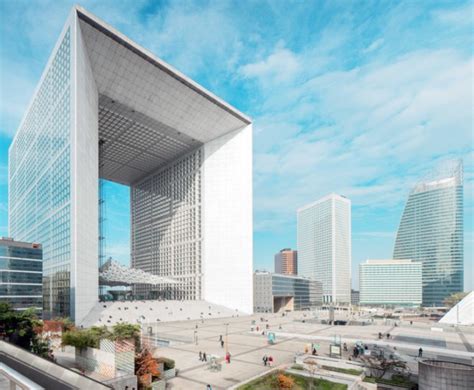 France Invests $267.5 Million to Restore La Défense's Crumbling Cube