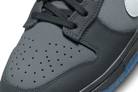 Arrival of the "Anthracite" Nike Dunk Low with Reflective Swooshes ...