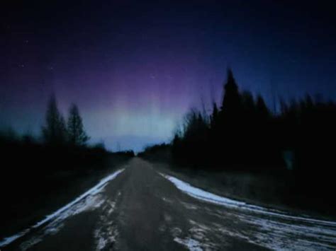 Northern Lights iluminate Wisconsin skies