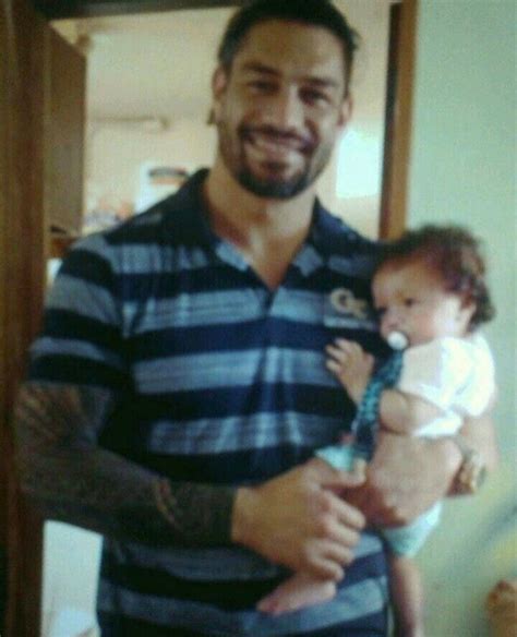 Pin tillagd av Λεξξι=Lexxi på Roman Reigns